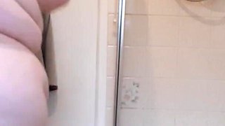 Ssbbw nude cleaning bathroom fat tummy