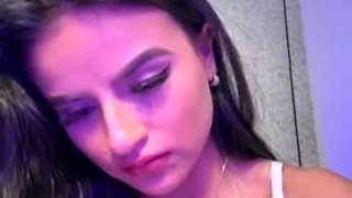 Love Chat Big Boobs Brunette Masturbating For Cam