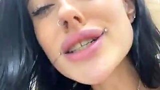 Melissa_crazy russian toilet camwhore