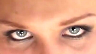 Yenna & Cassie Morgan hot moment - Part.#02