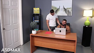 Hottie Bear Puts Work Aside To Bareback His BF Hard