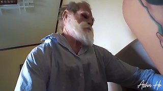 Oldest Granpa Ever With A Dick That Doesnt Exist In Humans World 10 Min - Ashia Ho