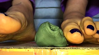Flexible foot fetish masturbating with feet and hands