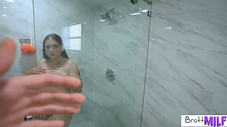 Cougar valenTina Bellucci asks stepson, \