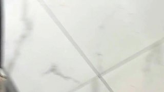 Mi Vecino Me Pide Azucar Y Termino Con Su Polla En Mi Culo Y Su Semen En Mi Boca Y Ojo