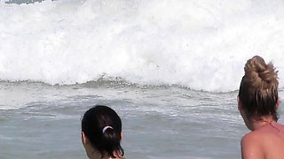 Topless - Bikini Beach HORNY Teens - Voyeur Beach Video