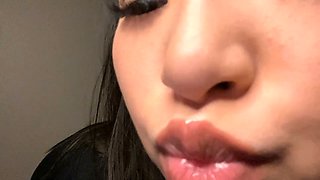 Korean Girlfriend Kissing ASMR