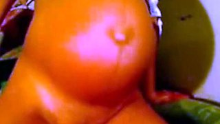 Pregnant Amateur with Big Tits on Webcam