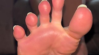 Cuck Loser Humiliation by Ivys Feet Footivities