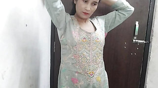 Cute college girl ko ghar pe bula kar jabar dasti pela