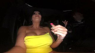 Charming cougar seductress Romi Rain arousing sex clip
