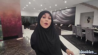 Crystal Rush to Judgement a Hijab Story - Nookies