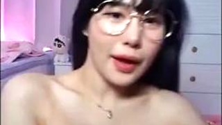 Perfect busty korean camgirl beauty asian camshow petite busty: Big Tits, Amateur  Babe Porn
