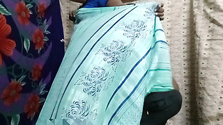 Tamil beautiful wife navel licked with tongue and sucked and took full romantic mood home made sex