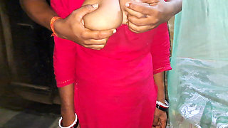 Bangladesh Ki Army and Local Aunty with Out Duity