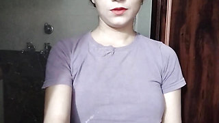 Muslim girl ko bathroom me uske ne chod diya