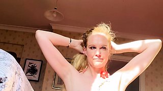 home made amateur blonde Masturbating