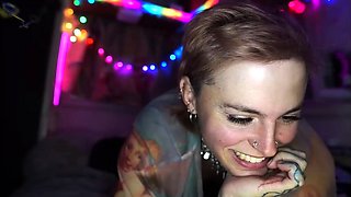 Amateur Webcam Teen Flashes Masturbates