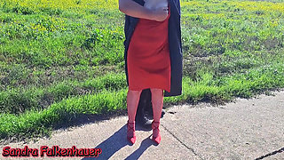 Enjoying Oneself in the Fields