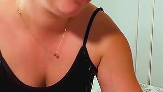 Hot Amateur MILF Swallowing Load of Hot Cum After Great Cock Sucking