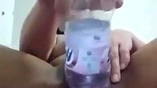 Pinay babe OFW fuck water bottle