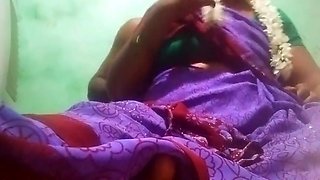 Huge Boobs In Desi Tamil Priyanka Aunty Big Boobs