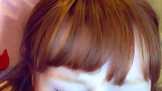 Cute amateur webcam teen girl toying pussy on webcam