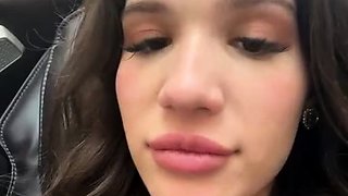 Shy_priincess masturbates in public toilet