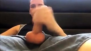 Twink Wanks on Webcam
