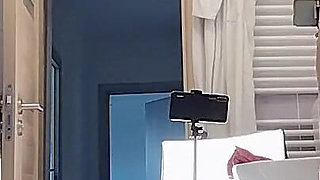 Sexy Wife Shaves Her Pussy Hair