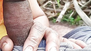 My sexy sister-in-law and I sucked the land in the sugarcane field Indian sex