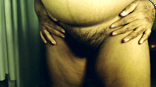 Pregnent Lady Playing Pussy with Nude Show.