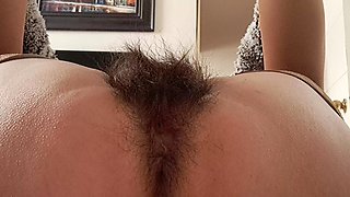 MILF Clitoris Massage