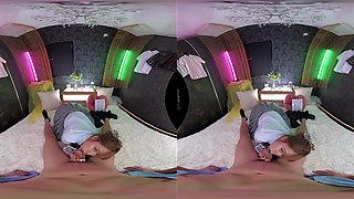 Rika Tsubaki - Erotic Massage Thigh To Thigh Rubbing Leads To Full Service