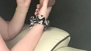 Sluttybritt Handling Daddy's Big Black Dick