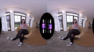 Sexy College Student Does Awesome Solo - Teen Masturbation