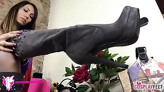 Cosplay Feet featuring nympho's cosplayer sex