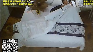 Horny fat arab housewife fingered on amateur hidden cam