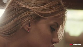 Mercedes Carerra & Ivy Wolfe hot lesbian sex