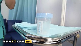 Brazzers - Lulu Chu is the hottest at her work when it comes to taking sperm samples from her patients