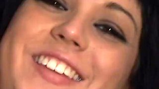 Hot teen Riley Mason Loves Being A Ratchet Babysitter