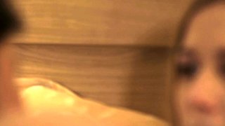 Amateur Asian Teen Fucks Her Boyfriend In a Hotel