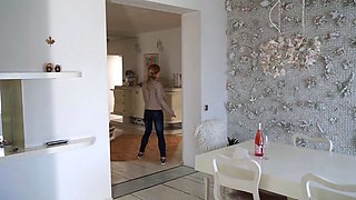 Brunette Solo Webcam Masturbation