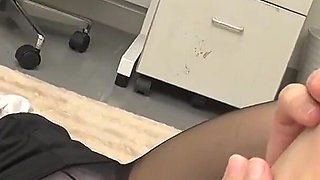 Chiharu Miyazawa and Airi Tsukishi.ta Lick Each Other’s Sweaty Feet in the Office Part 3