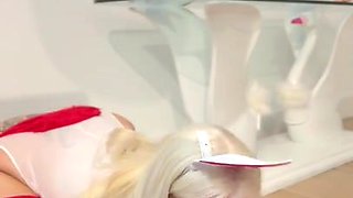 Attractive busty nurse heart-stopping xxx video