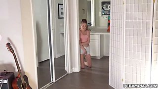 Mackenzie Lee and her milf pussy is getting a hard rough fucking