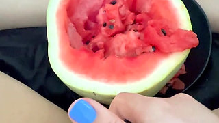🍉 WATERMELON MULTIPLY HOMEMADE FEMALE ORGASMS- FULL ARAB LONG PORN VIDEO 2025- BEST SAUDI AMATEUR- ARABIAN SNOWWHITE KINKY MAST