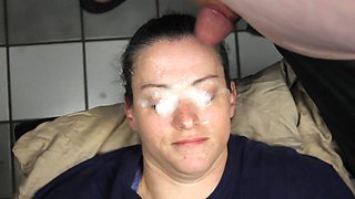 Huge Homemade Facial Blasting Right in Her Eyes!!!