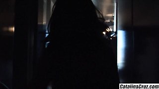 Beautiful Catalina Cruz and Lexi Love's double blowjob action