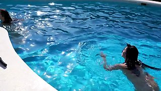 Lesbians Milena Ray and Dee Vine fun